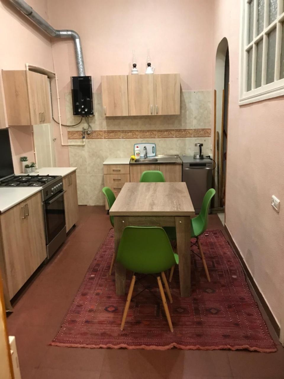 Freedom Square Flat Apartment Tbilisi ภายนอก รูปภาพ